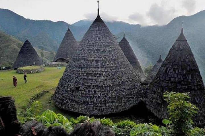 2Days - Private Cultural Tour to Wae Rebo Village