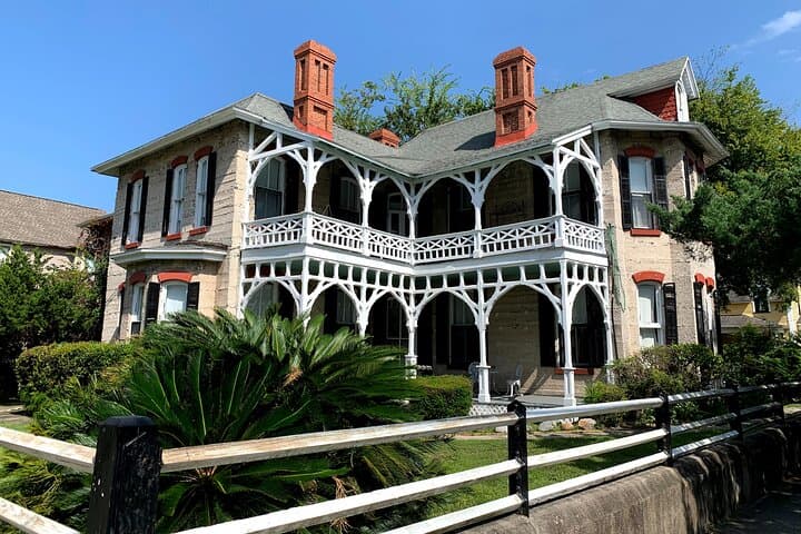 סיור דרך הדגלים השמיני