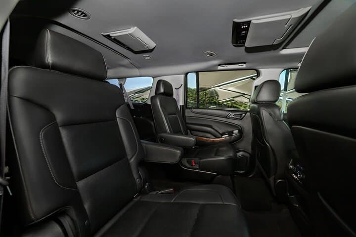 סיוע פרטי ב-SUV הלוך ושוב משדה התעופה למלונות בקברו סן לוקאס