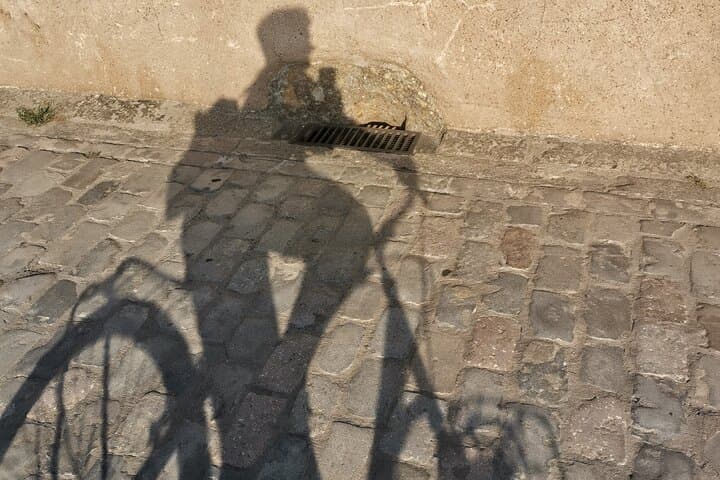 סיור אופניים בסלמנקה באנגלית, הולנדית, גרמנית או ספרדית.