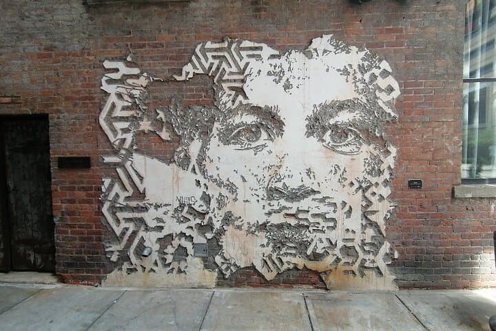 Self Guided Detroit's Spirit and History Solo Walking Tour