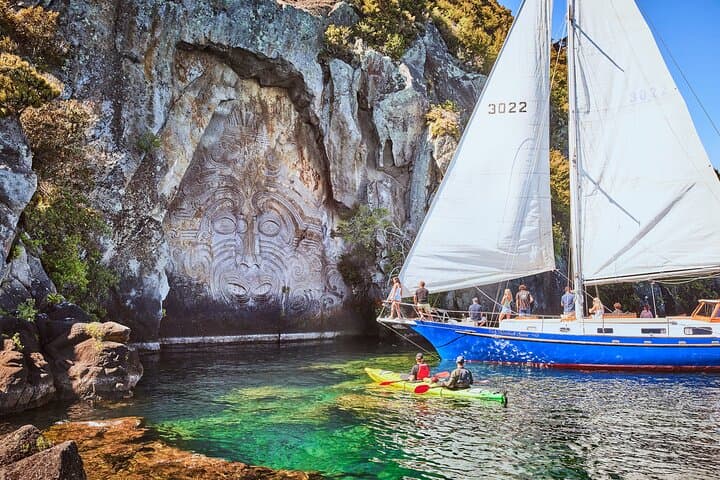 Classical Sailing - Māori Rock Carvings -Taupo Sailing Adventures