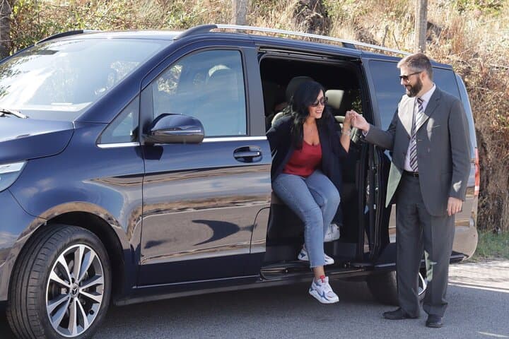 טיול יום פרטי בחוף אמלפי מסורנטו או מנאפולי.