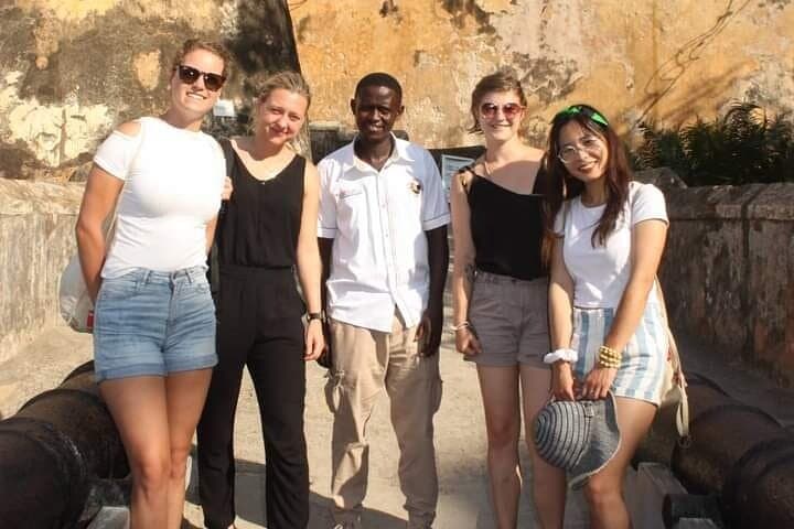 סיור עיר במומבסה.