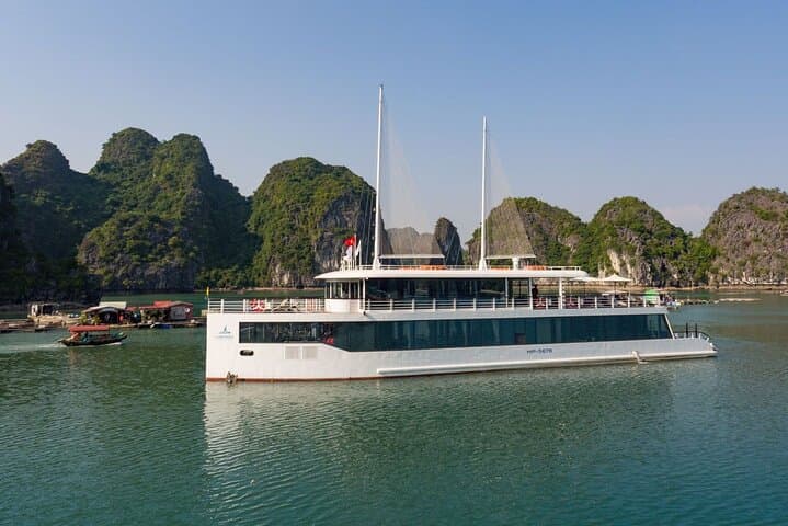 DELUXE Halong Bay Day Tour From Hanoi, Daily Operated 2025 - 2026