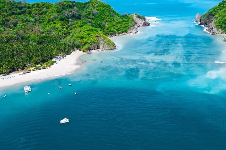 סיור יום מלא באי טורטוגה מסן חוזה עם ארוחת צהריים