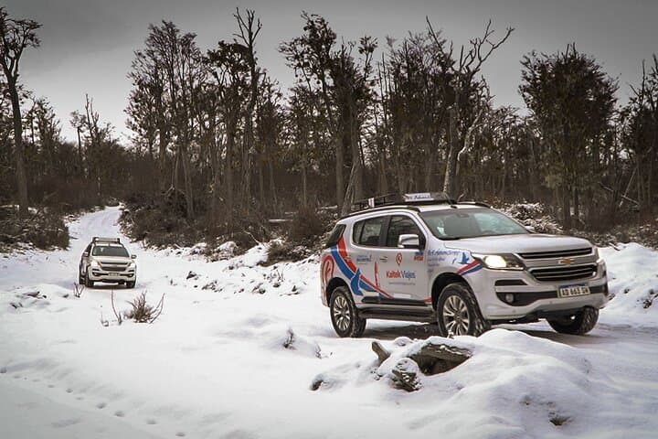 טיול ג'יפים בשטח באגמים עם ארוחת צהריים באגם פגננו מאושואיה