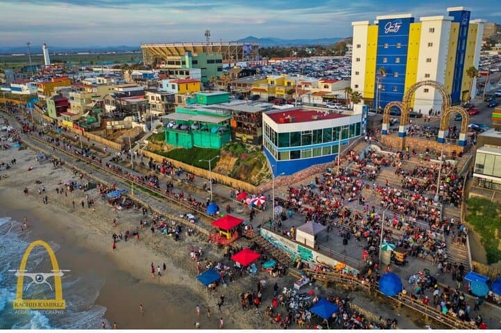Taco Tour Tijuana/Rosarito/craft beer/Puerto Nuevo lobster