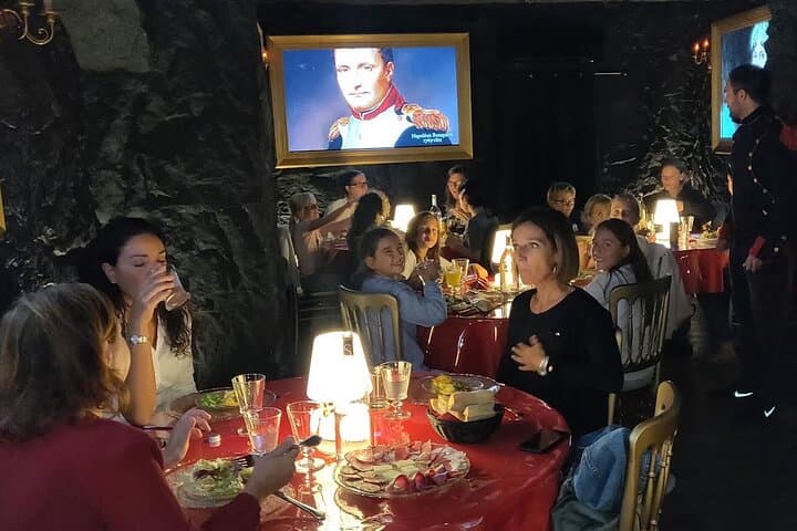 מַעֲרֶת נַפּוֹלֵאוֹן - חבילת קומפלט (ארוחה קורסיקנית)