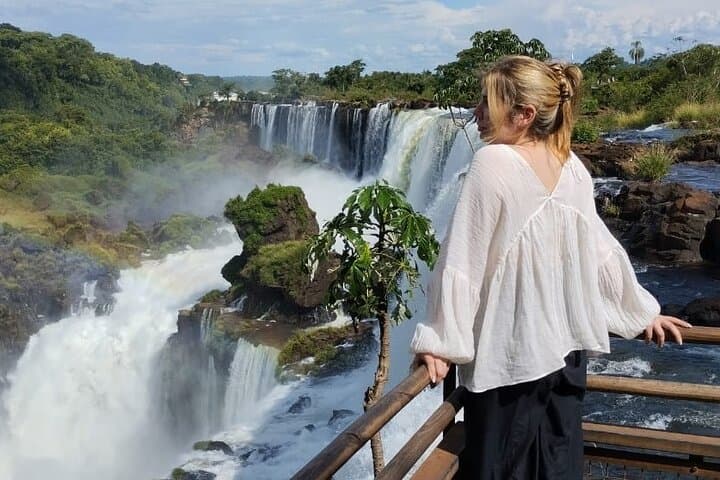 Best Private Tour Iguassu Falls Brazil, Argentina in 1 day