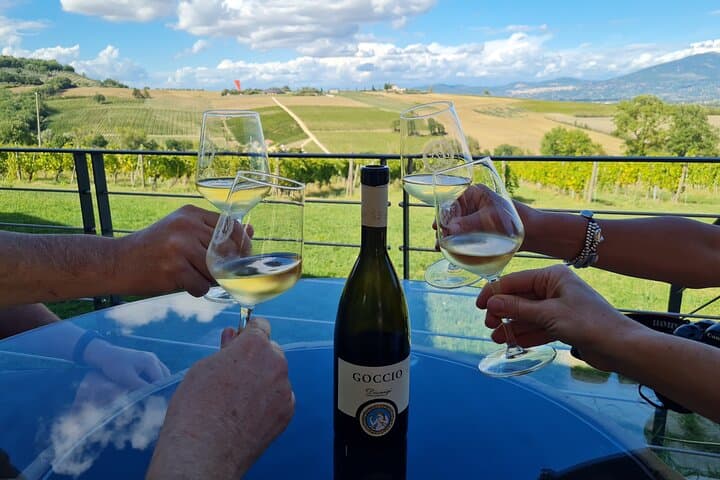 Umbria Wine Lovers: Montefalco & Bevagna with Winery Lunch