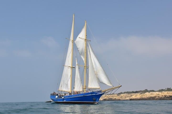 חוויה של שייט של 3 שעות מווילהמורא.