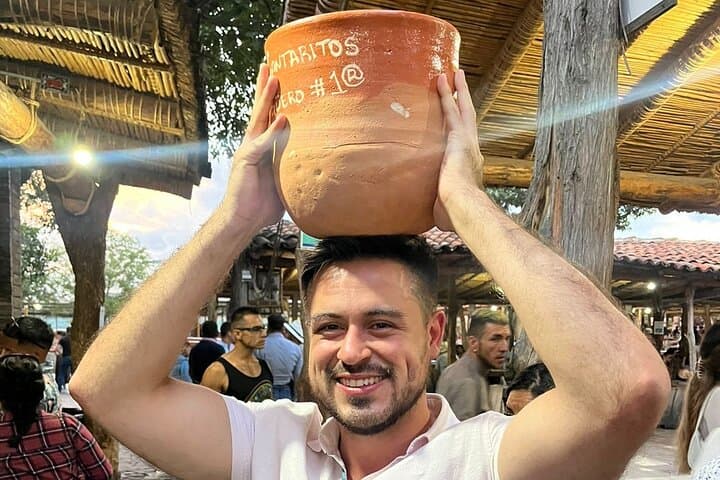 יום שלם בטקילה עם טעימות ומסיבה בקנטאריטוס.