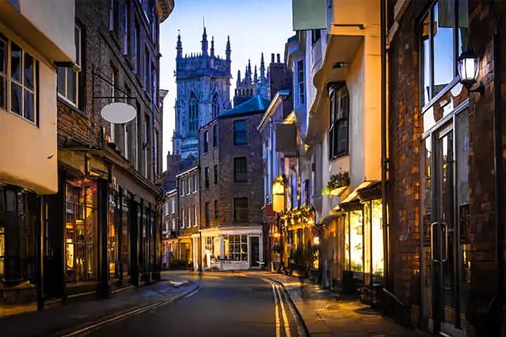 Shared York Walking Tour – Hidden Gems & History