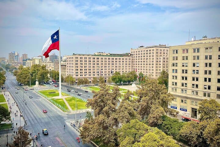 Post Cruise Transfer and Santiago City Tour (Max 10)