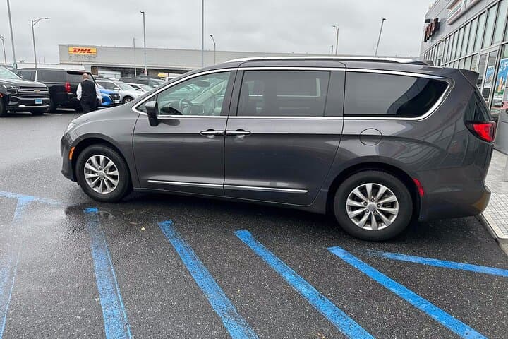 קולומבוס לנמל התעופה קולומבוס ג'ון גלן (CMH) - העברה פרטית ליציאה