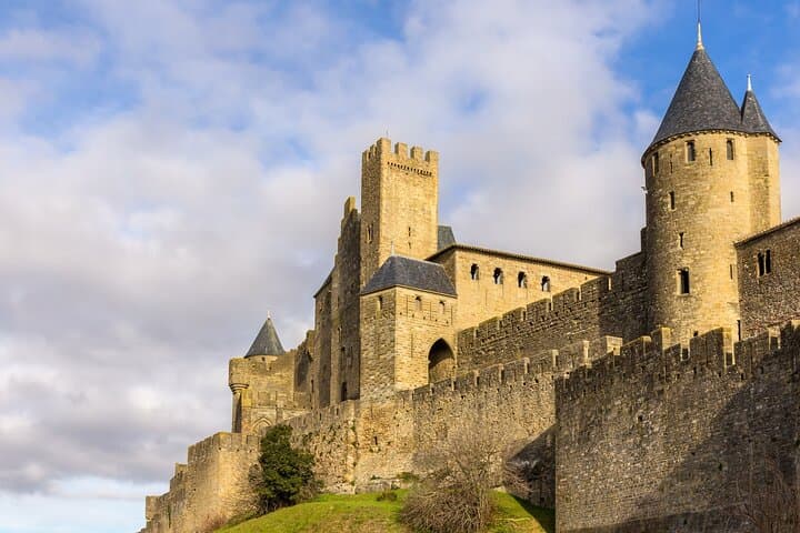 Carcassonne Scavenger Hunt & Self-Guided Audio Walking Tour