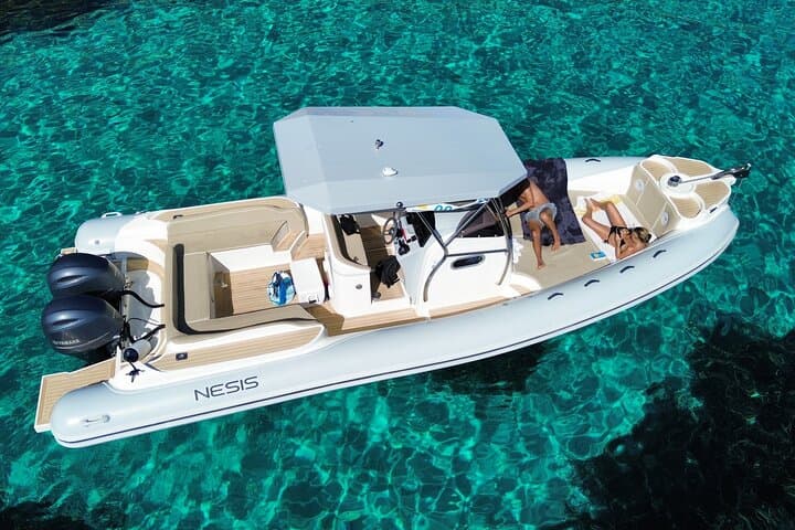 טיול איי אגאדי: פאויננה ולבנצו מטרפאני