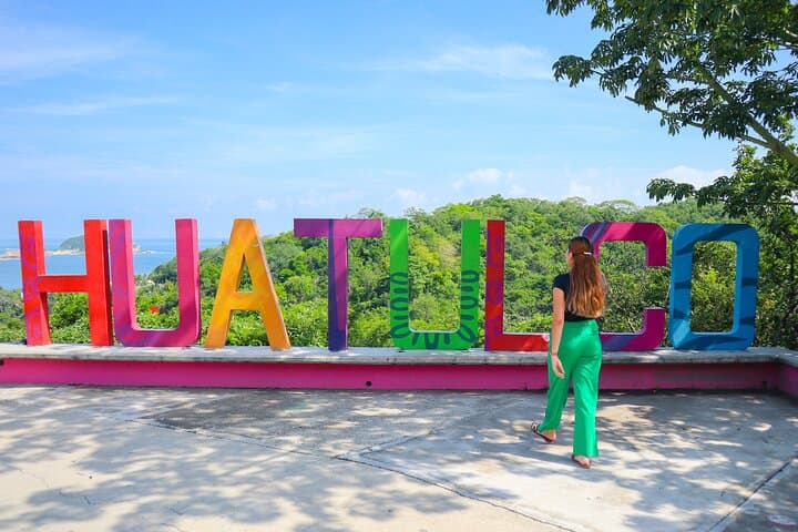 ביקור מודרך בוואטלקו עם איסוף כלול