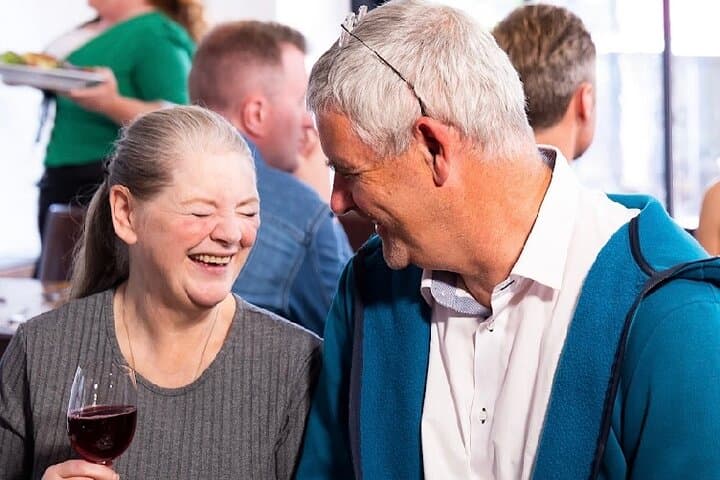 מופע תיאטרון ערב של היסטוריות היסטריות קורק