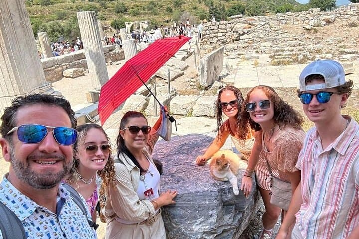 SKIP-THE-LINE: Group & Private Ephesus Tour ENTRY FEE & LUNCH