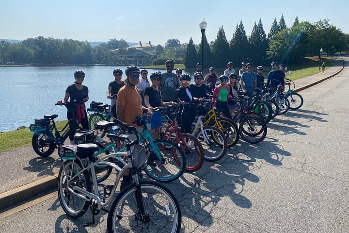 סיבוב אופניים חשמליים מודרך בגרווין, דרום קרוליינה עם בראנץ'