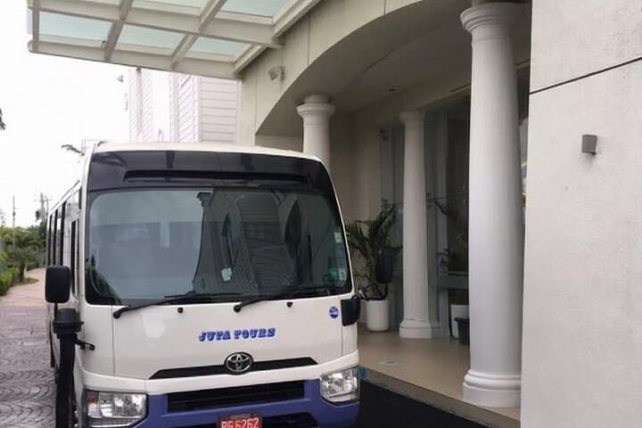 העברת שדה תעופה פרטית מונטגו ביי לנגריל