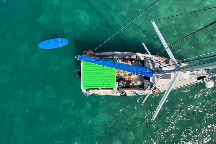Day Lagoon 100% Sailing stops Snorkelling Paddle