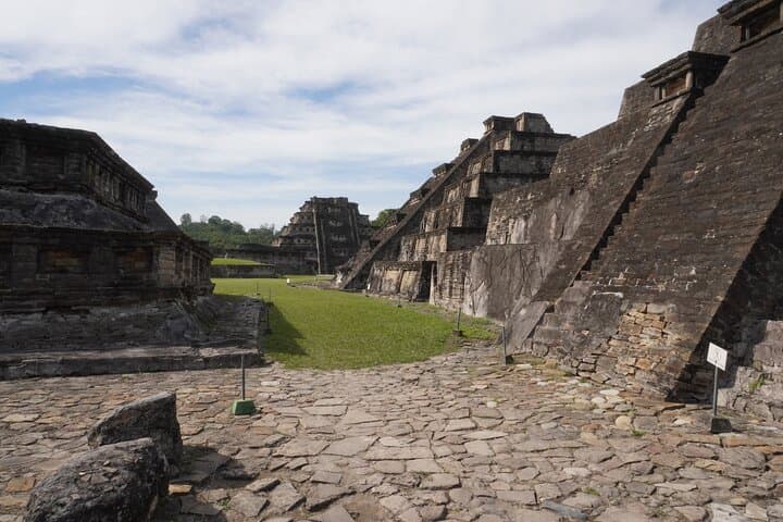 סיור תאגין ופפנטלה מוורקרוס או בוקה דל ריו. דרך מהירה