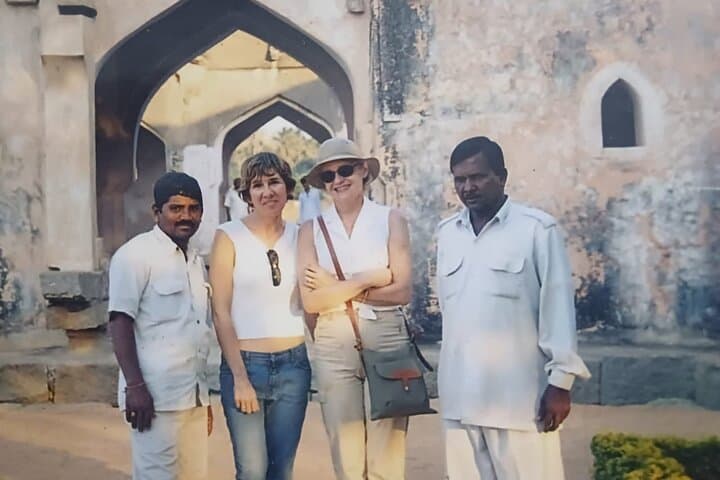 From Aurangabad to Ajanta & Ellora Tour by Private AC Sedan(4Pax)