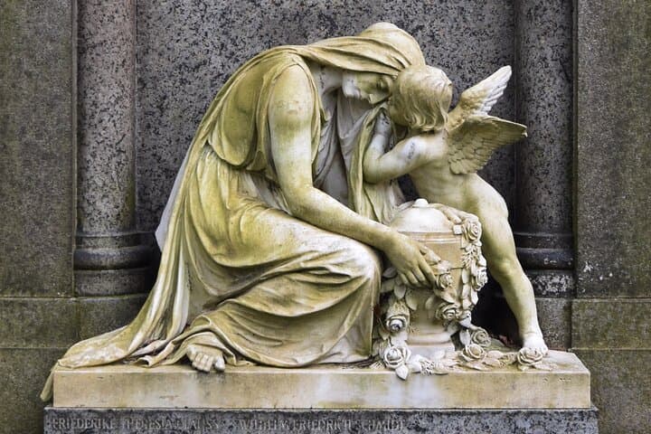 סיור מודרך פרטי בבית הקברות ההיסטורי בדרום לייפציג