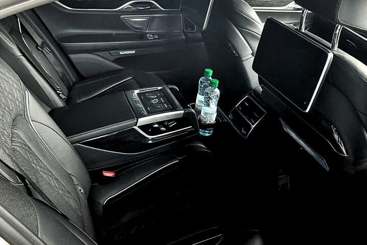 העברות פרטיות במורישי: שירותי נמל התעופה וקרקע.