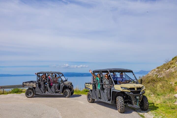 Makarska: Baggy Skywalk & Biokovo viewpoint Tour