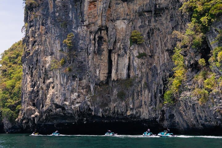 חבילת סיור ג'ט סקי בלנגקאווי - חבילת כסף עם וידיאו רחפן חינם