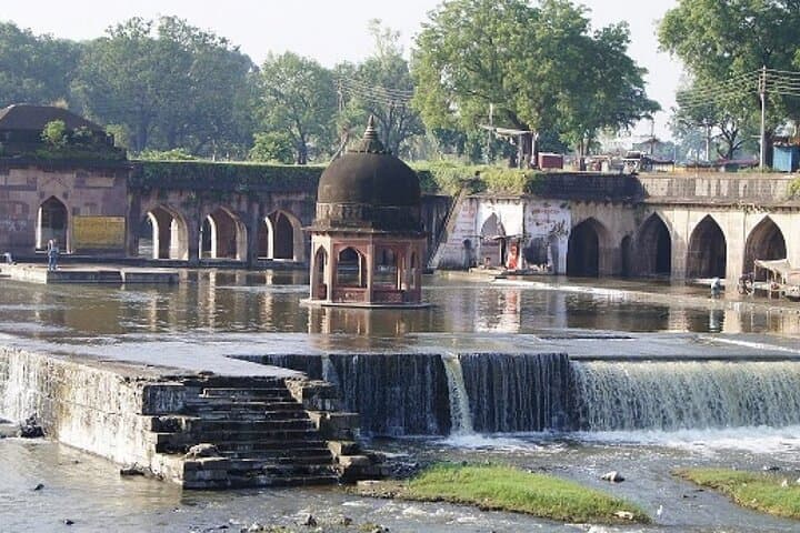 סיור פרטי יום באוג'אין ובמקדש מהקלהשוואר מעיר אינדור