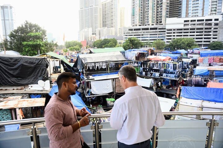 מומבאי: סיור בשכונת דארבי ובדואבי גהר