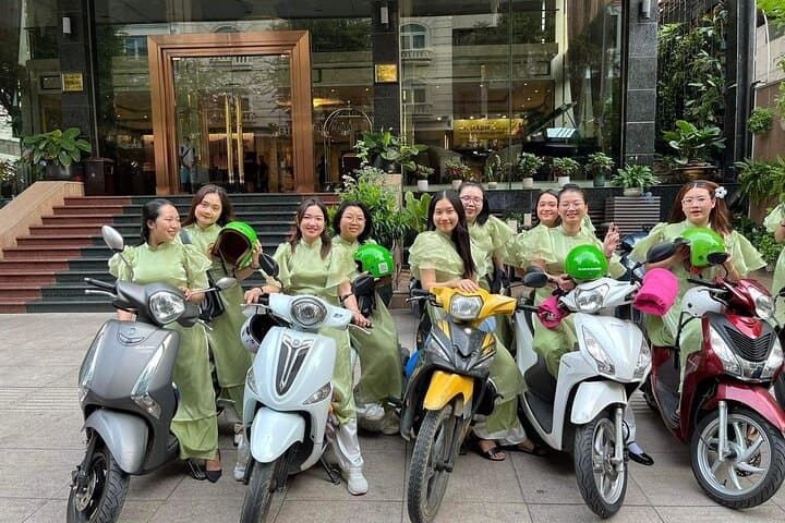 Saigon By Night and Street Food By Motorbike | Opt: Ao Dai Riders
