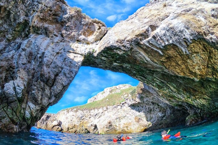 איי מארייטאס וצהריים על האש במאחואיטס