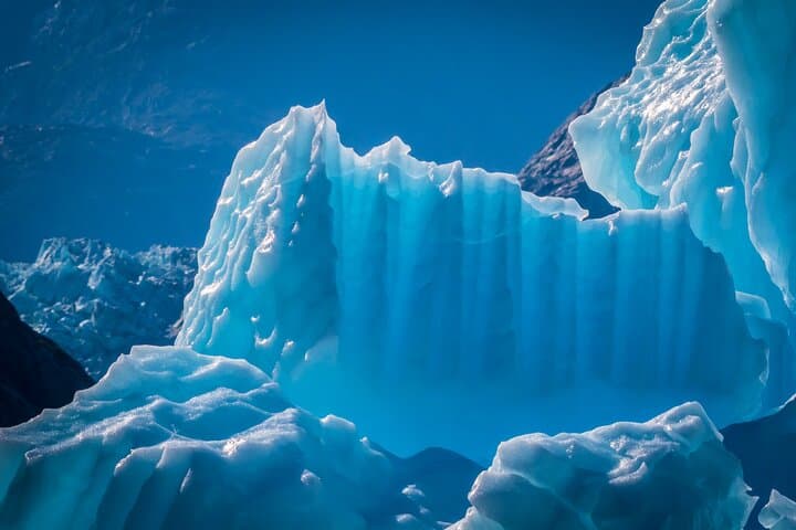 טיול על קרחון מטנוסקה - ערך החופשה הטוב ביותר