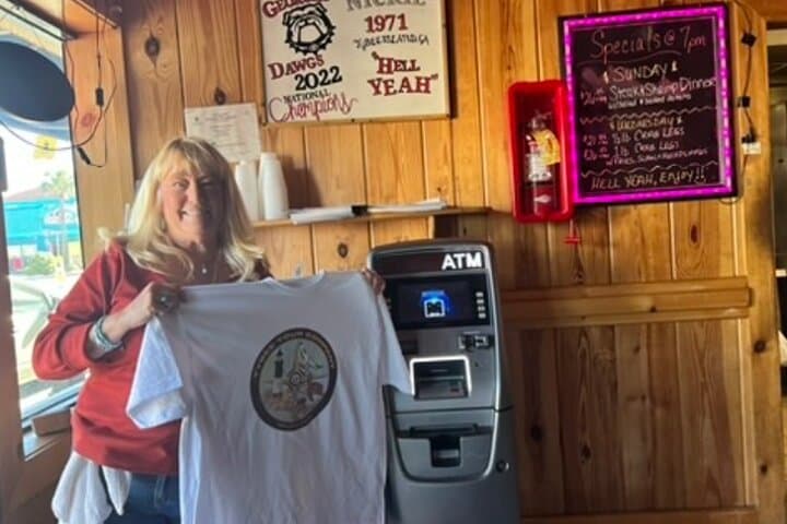 סיור ברים של טיובי איילנד, שתה כמו מקומי