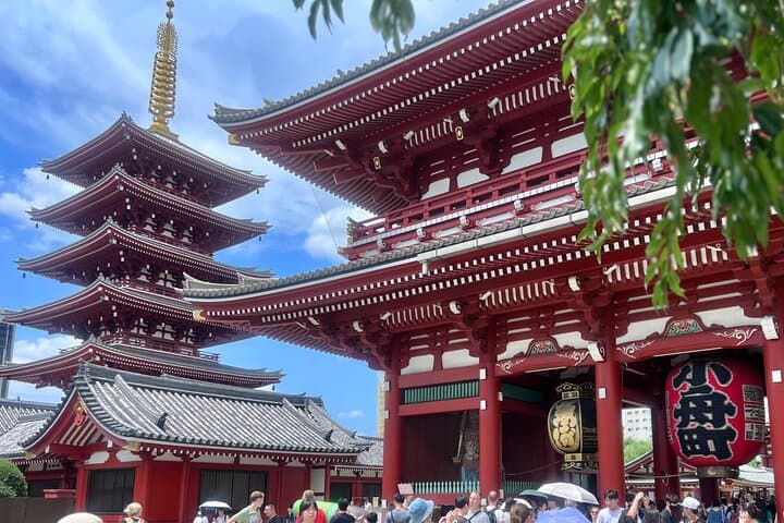 Tokyo: Asakusa Temple & Old Town Walking Tour