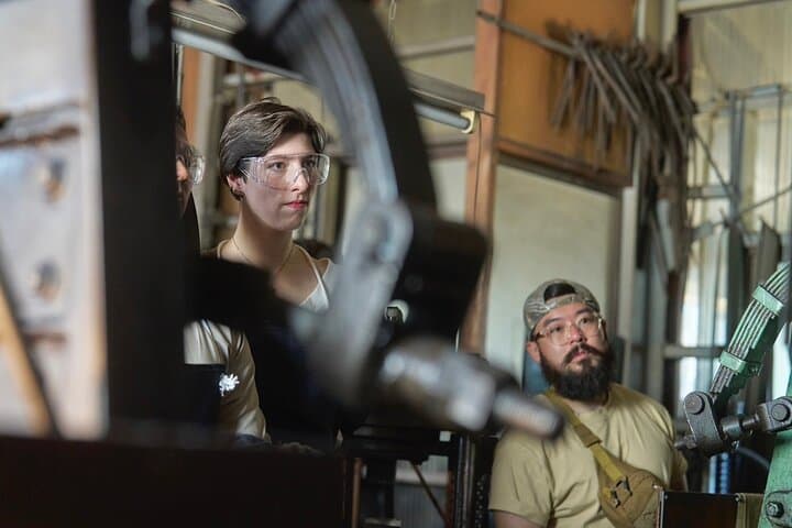 סיבוב סדנאות מקומיות בניגאטה