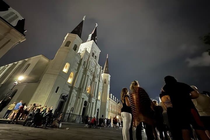 New Orleans Premier Ghost, Voodoo and Vampire Walking Tour