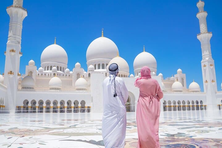 From Dubai: Abu Dhabi Premium Full-Day Sightseeing Tour