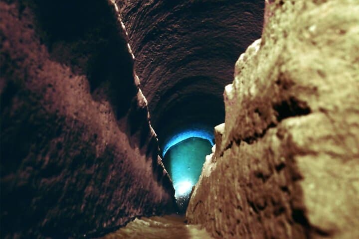 סיור בקתדרלת אורבייטו ובקירות תת-קרקעיים