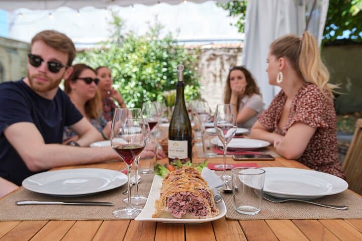 מריימס טיול אופניים חשמליים מלא בשמפניה וארוחת צהריים