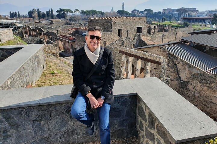 Pompeii private tour with an Official Guide
