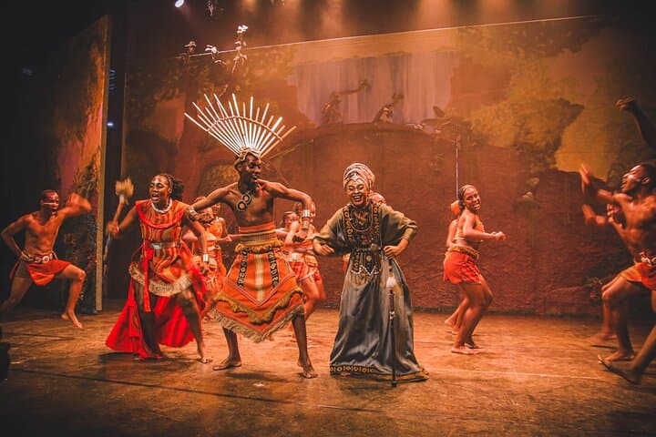 תיאטרון ויקטוריה פאלס מציג את סימוניי: רוח אפריקה