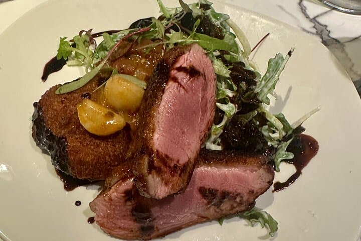 פיד מי קזו טיולי אוכל רגליים