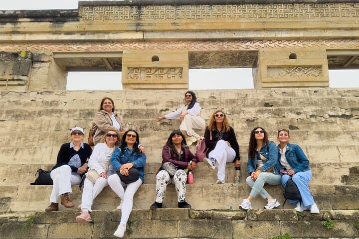 סיור מלא יום: הרתחת מים, טיאוטיקאן, מזקל, טולה ומיטלה